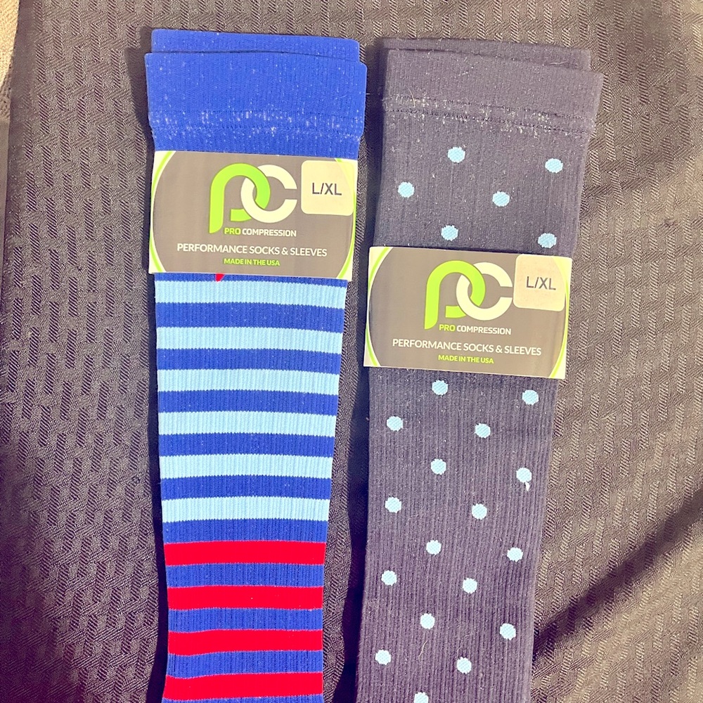 2 Pair Pro Compression Performance Sleeves